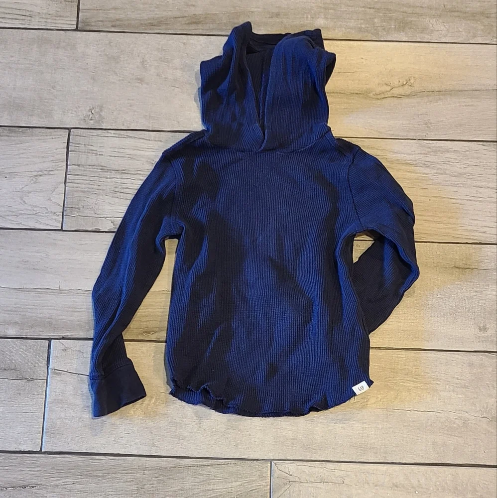 🍦Gap boys hooded waffle knit tee🌻